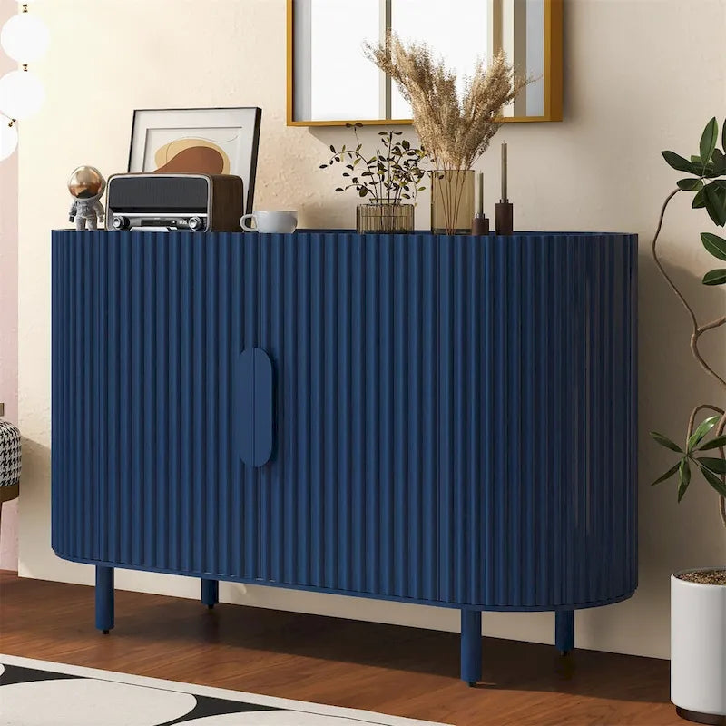 Buffet de luxe léger au design incurvé avec étagères réglables